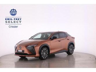 lexus rz 450e excellence: réserver un essai sur route !