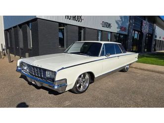1965 chrysler new yorker 2-dr hardtop
