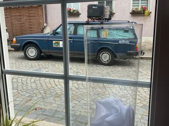 volvo 245 kombi oldtimer rallye minicamper