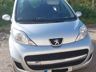 peugeot 107 1.0 black&silver