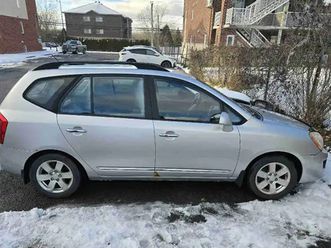 kia rondo ex v6 2009 a vendre