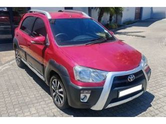 2014 toyota etios cross 1.5 xs 5-dr