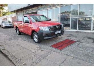 2014 toyota hilux 2.0 vvti single-cab