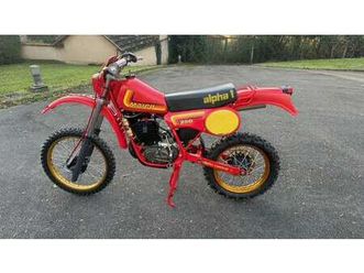 1983 maico 250 gs rouge manuel, 5 vitesses conduite à dro...