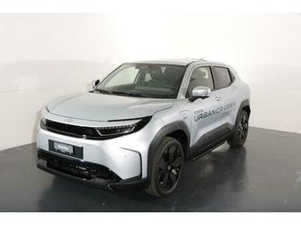 toyota urban cruiser premium awd: réserver un essai sur route !