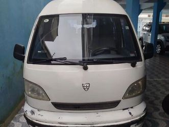 passageiro 1.0 8v 48cv 7l 5p