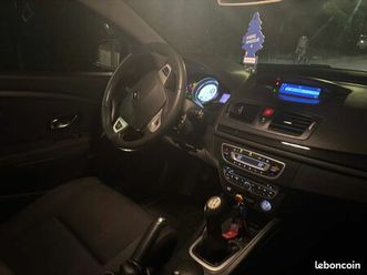 mégane 3 coupé 1.5 dci société (5 places)