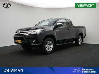 2.4 d-4d-f xtra cab professional