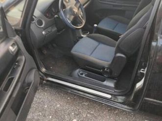 mitsubishi mitsubishi colt 1.3