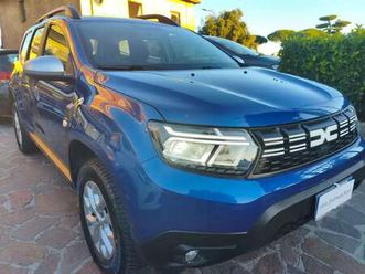 1.5 blue dci expression 4x2 115cv n1 autocarro