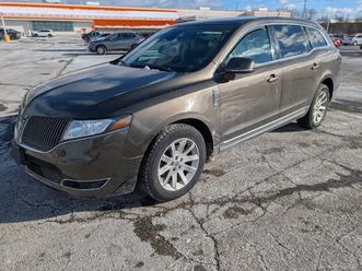 reduced - 2011 lincoln mkt - awd - 145,000 km