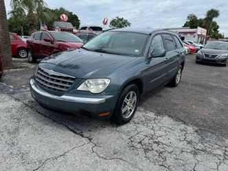 2007 crystler pacifica suv