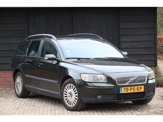volvo v50 2.4i kinetic 5 cilinder/170pk/airco/cruise