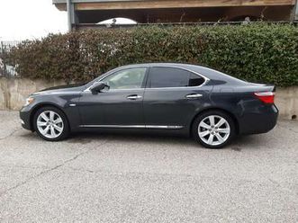 ls 600h 5.0 auto hybrid 4x4 hf4 auto blu presidenziale