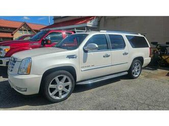 2011 cadillac escalade esv luxury
