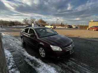 2005 toyota avalon limited