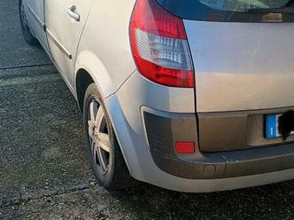 renault scenic anno 2006