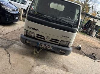 nissan 3t5 benne