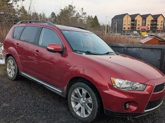 2013 mitsubishi outlander awd v6