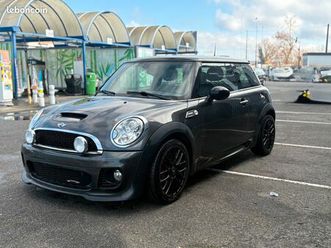 mini cooper john cooper works r56