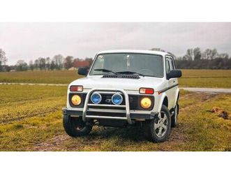lada niva 1.7 i