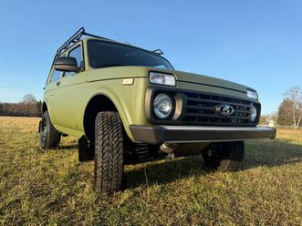 lada raptor olivgrün! standheizung