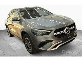 mercedes-benz gla 180d automatic sport pelle navi