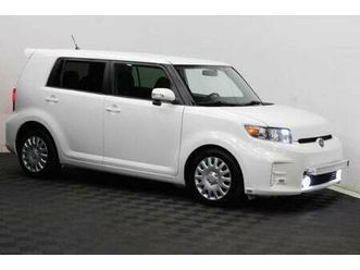 2013 scion xb 10 series