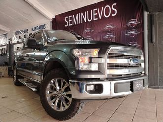 ford lobo 5.0l doble cabina xlt v8 4x2 at