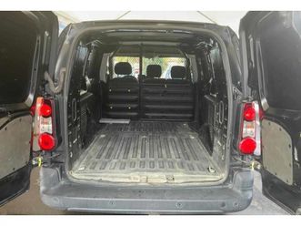 peugeot partner 1.6 bluehdi, cx. a., 99cv