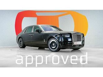 rolls-royce phantom silver badge | aed 26,565 pm | warranty - service 2027 | gcc