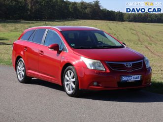 toyota avensis combi 2.2 d-4d za 2 673 €