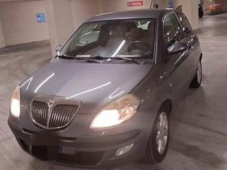 lancia ypsilon platinum 1400 automatica