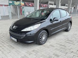 peugeot 207 1.4 trendy 68ezer km