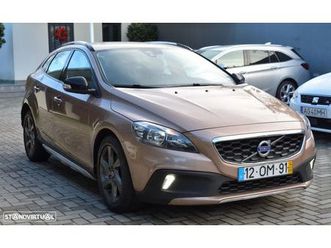 volvo v40 cross country 1.6 d2 momentum