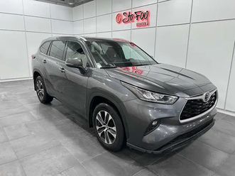 2022 toyota highlander xle awd - toit ouvrant - volant chauffant