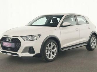 a1 2ª serie a1 allstreet 30 tfsi s tronic admired