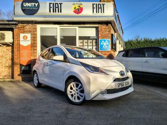 1.0 vvt-i x-pure euro 6 5dr