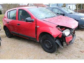 dacia sandero eco 1.5 d*ahk+