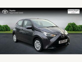 toyota aygo x-play hatchback's 1.0 vvt-i x-play x-shift euro 6 5dr (safety sense)