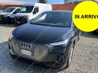 q4 e-tron q4 spb 40 e-tron business