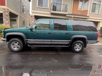 1998 gmc suburban 2500 4wd