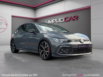 volkswagen golf viii 200 gtd / toit ouvrant / caméra de recul / apple car play