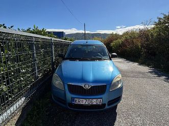 skoda roomster