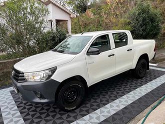 toyota hilux 2.4 4wd, cx. a., 150cv