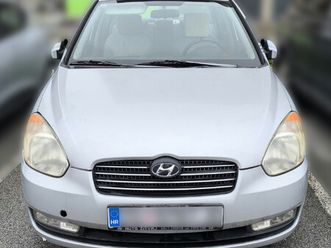 prodajem hyundai accent 1.4 2008.