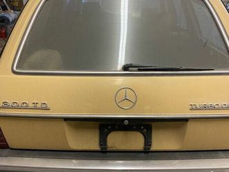 mercedes benz 300td diesel