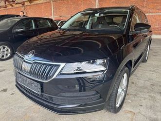 skoda karoq style 4x4/pano/ahk/memory/keyless/