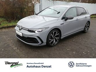 viii *black style* 1.5 tsi nav/kam