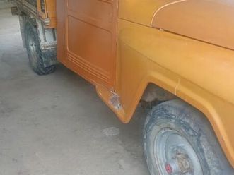 ford f-75 4x4 2.3 1979